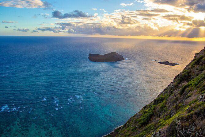 Private Circle Island Oahu Tour with Custom Itinerary - Makapuʻu Lookout and the Optional Lighthouse Hike
