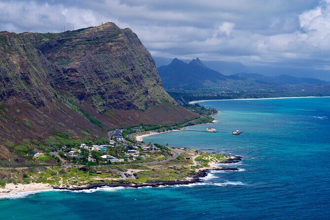 Private Circle Island Tour-Oahu-Customizable - Hanauma Bay look at the marine wonder—plus the important rules