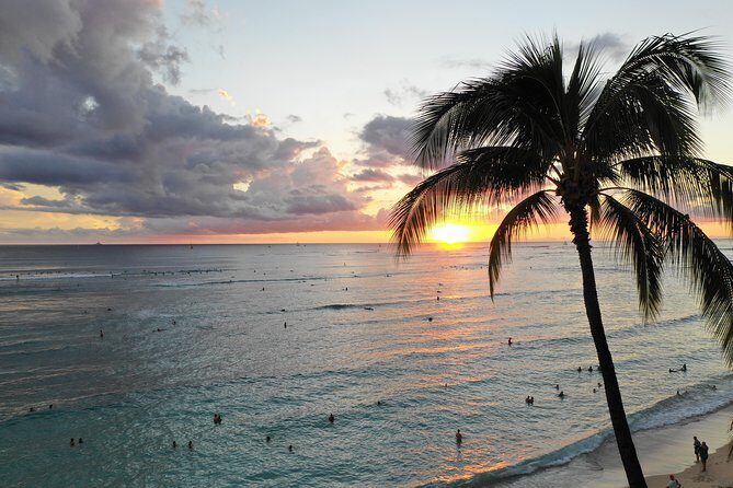 Private Circle Island Tour we build your dream Itinerary - North Shore setup: Haleiwa and Kahuku food truck country