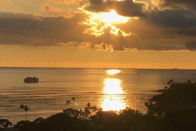 Private luxury tour of Oahu island - Price and Value: $420 Per Person Makes Sense for the Right Plan