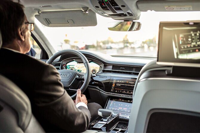 Private One-way Airport Transfer Honolulu Airport To Honolulu - Price and Value: Is $68.86 Per Person Fair?