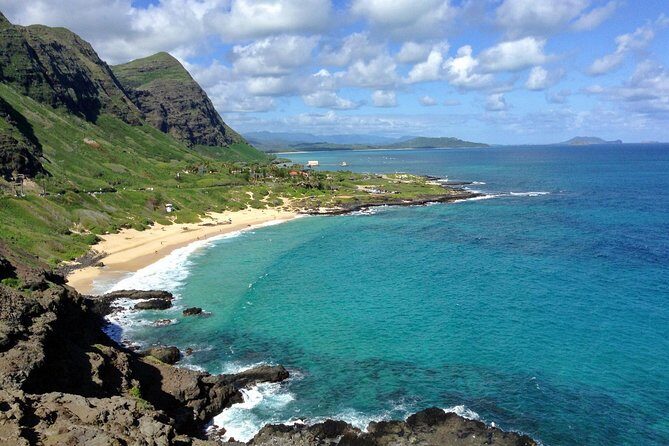 Private South Shore of Oahu Tour - Halona Blowhole and Makapu‘U Point: Cliffs, Wind, and Photo Stops