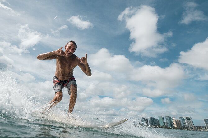 Private Surf Lesson in Waikiki - Shane and Captain Neil’s in-water approach: feedback you can use