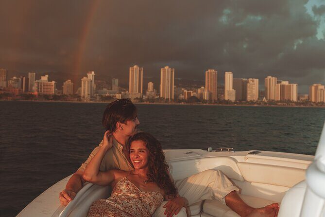 Private Waikiki Sunset Boat Tour: 6 passengers max - Price and value: $300 per group for up to 6