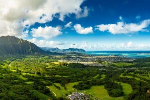 Real Hawaii Circle Island Tour - The Day Starts with Diamond Head Views, Not Oahu Guesswork