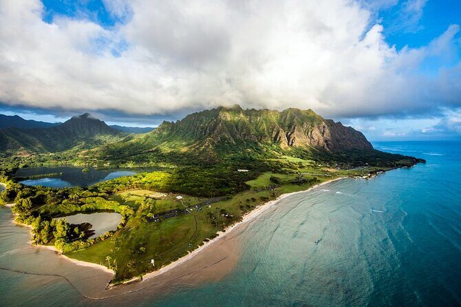 Royal Crown of Oahu - 60 Min Helicopter Tour - Doors Off or On - Leeward Coast highlights: Hanauma Bay and Makapuʻu in sequence