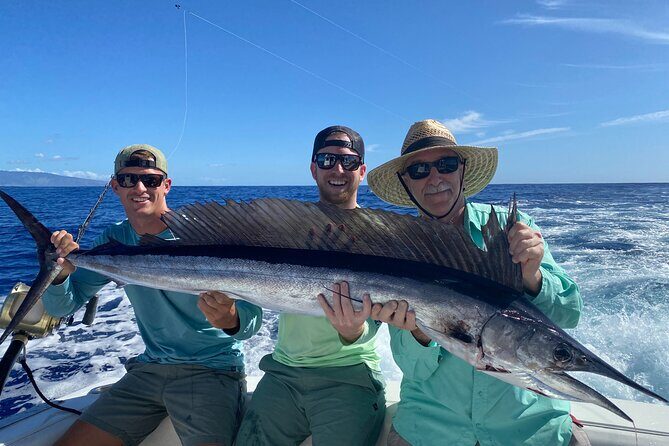 Shared Deep Sea Full-Day Fishing Charter in Hawaiian Waters - The Magic Sport Fishing Boat: Comfort Meets Serious Work