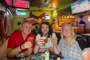 Sips & Secrets of Hawaii Pub Crawl - Where you start in Waikiki: Ala Moana meeting point matters