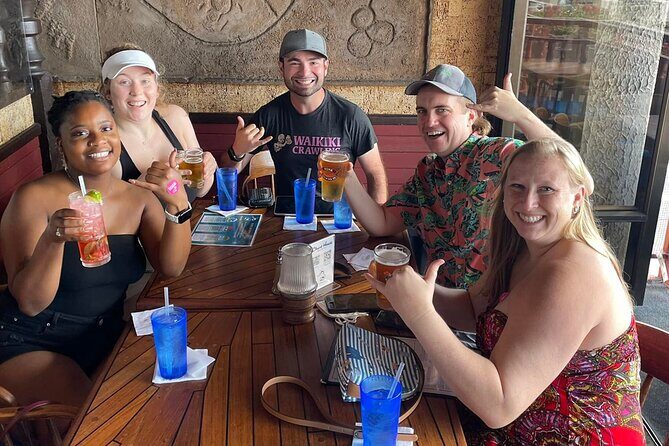 Sips & Secrets of Hawaii Pub Crawl - The history angle: stories tied to people and places