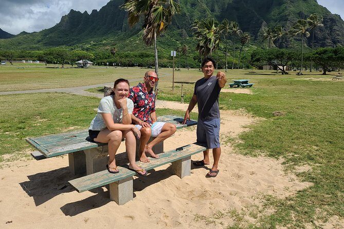 Skip the Crowds: Secret Oahu Half Circle Tour with a Local - Halona Blowhole: the spray show on the Ka Iwi coast