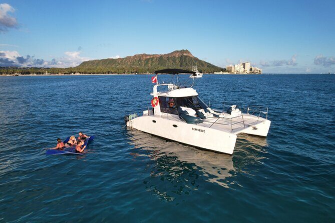 Small Group Turtle Canyon Snorkel in Waikiki (Boat Tour) - Group size on the water: why small often beats “packed”