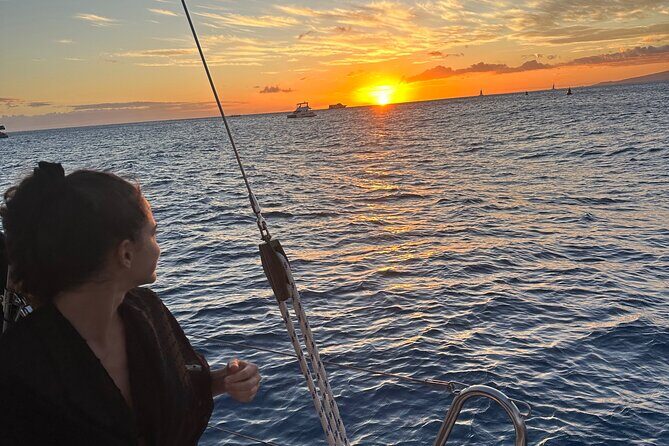Small Group Waikiki Sunset Sailing Tour - Stop 1: Diamond Head State Monument and the Sunset Centerpiece