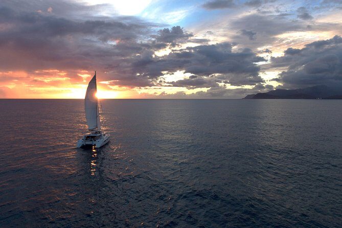 Small Group Yacht Sunset Cruise from Oahu - The hosted bar setup: what you can expect during the sail