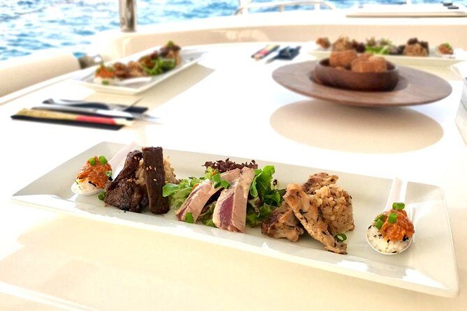 Small Group Yacht Sunset Cruise from Oahu - What makes the cruise feel special: service, privacy, and pacing