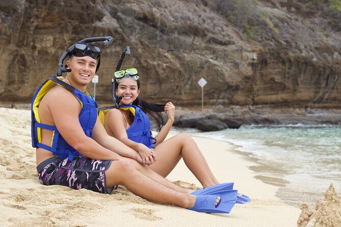 Snorkel Gears near Hanauma Bay - Your day at Hanauma Bay: how to make it painless
