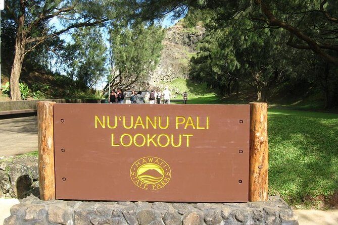 South Shore Aloha Friendly Tour - Price and logistics: when $400 per person actually feels fair