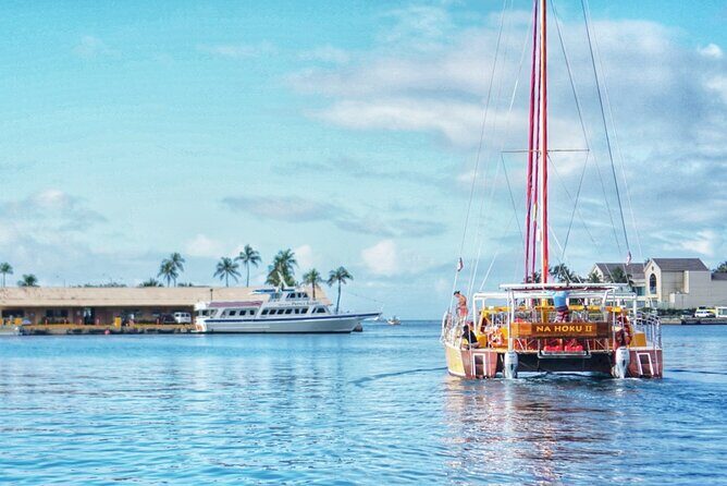 South Shore Open Sail from Kewalo Harbor Including Drinks - Boarding at Na Hoku 2: The Start at 1025 Ala Moana Blvd
