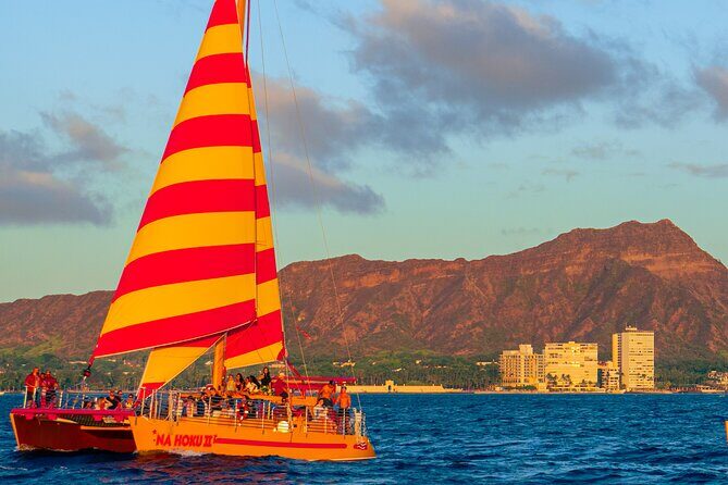 South Shore Open Sail from Kewalo Harbor Including Drinks - Price and Value: Is $47.50 Worth 90 Minutes on the Water?