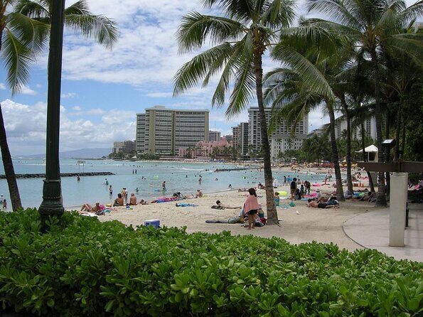 Surfing Lessons On Waikiki Beach - Key things to know before you catch your first wave