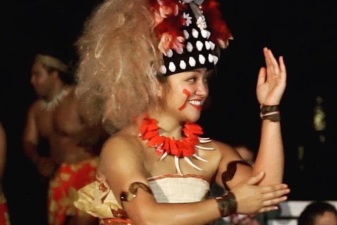 Toa Luau at Waimea Valley, Oahu - The Polynesian Show: Hawaii, Tonga, New Zealand, Tahiti, Samoa, and Fire Knife
