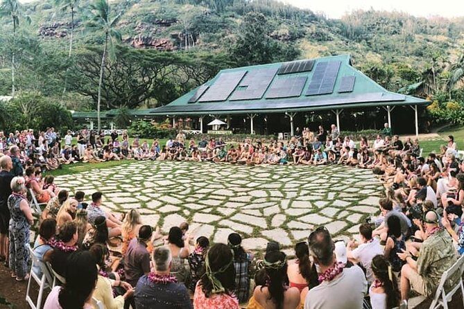 Toa Luau at Waimea Valley, Oahu - Who Should Book Toa Luau at Waimea Valley (and who should think twice)?