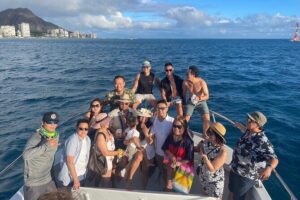 Turtle Canyon Snorkel Adventure in Waikiki, Oahu - Meeting at Charter Oahu and the vibe on board