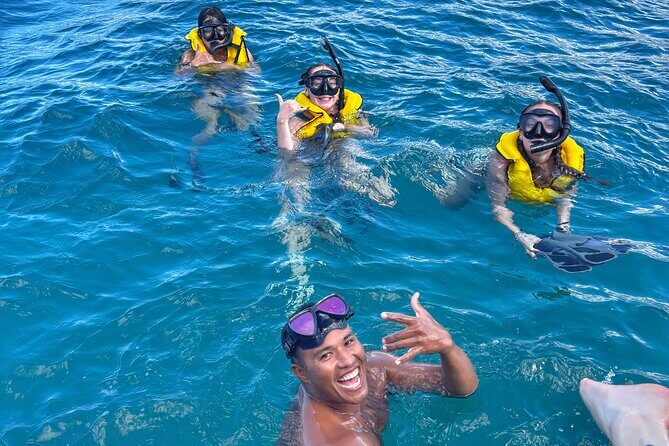 Turtle Canyon Snorkel Adventure - Small Group 6 Passengers - The Waikiki Cruise Segment: Short Ride, Real Ocean Air