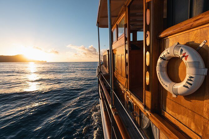 Vida Mia Morning Coffee Cruise - Why a Waikiki coffee cruise beats a regular breakfast