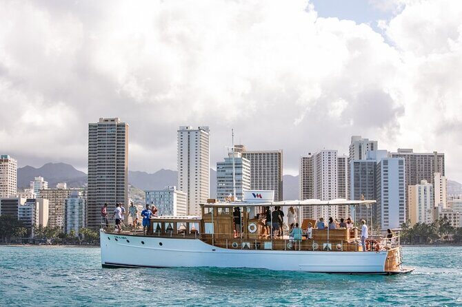 Vida Mia Morning Coffee Cruise - Crew energy: friendly service that keeps things easy