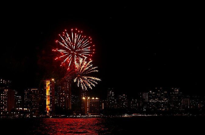 Waikiki Friday Fireworks Boat Cruise from Oahu - Stop 1: Waikiki Beach at sunset, then the main fireworks window
