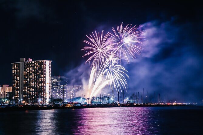 Waikiki: Friday Night Fireworks Catamaran Cruise - Key Things to Know Before You Go