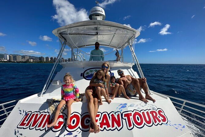 Waikiki, Hawaii: Deluxe Snorkel and Wildlife Cruise - What You Can See: Turtles, Dolphins, and Winter Whales (No Guarantees, Just Good Odds)