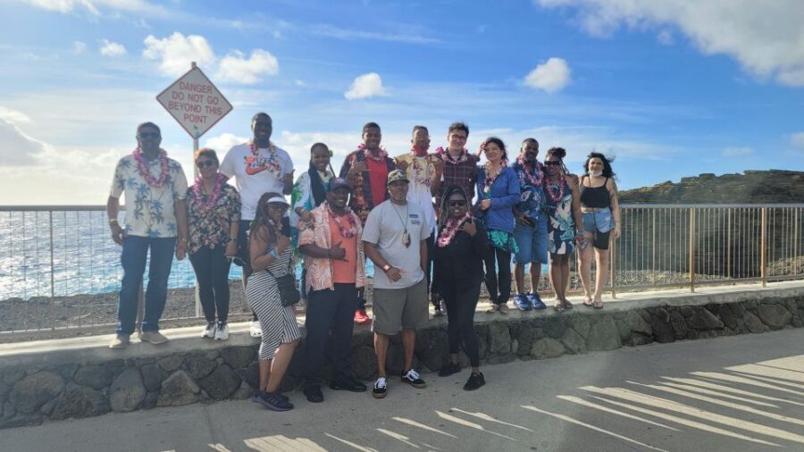 Waikiki: Oahu In a Day Circle Island Tour - Lunch is on your own choice, and that flexibility is part of the value