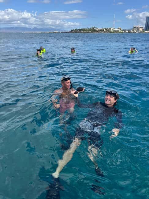 Waikiki: Snorkeling & Ocean Playground Experience - Food, Drinks, and Restroom Comfort: The Small Stuff That Keeps It Fun