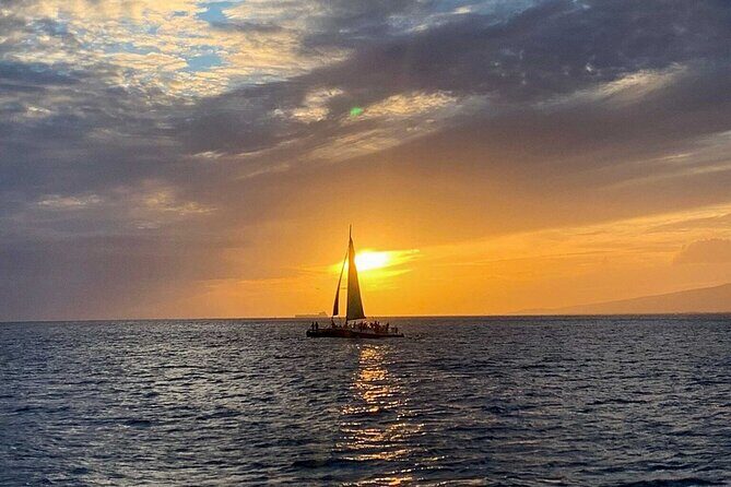 Waikiki Sunset Cocktail Cruise - Hilton Hawaiian Village - Where you board (and why it saves you time)