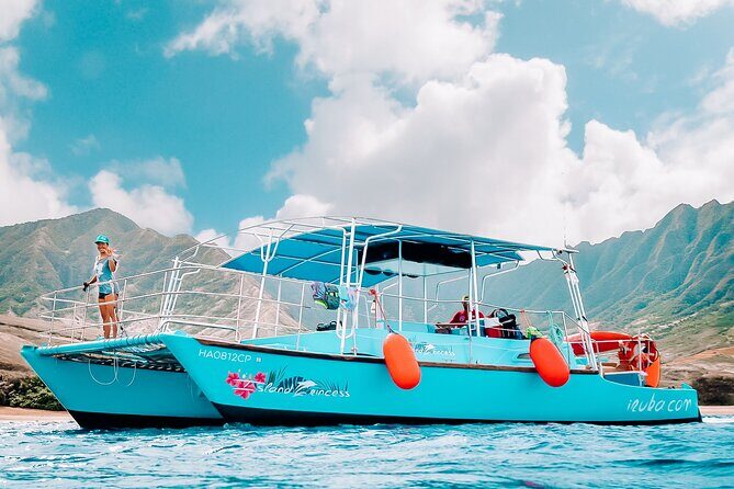Waikiki Sunset Cruise Catamaran Boat Tour on Oahu - Wildlife Chances: Dolphins Are the Real Star