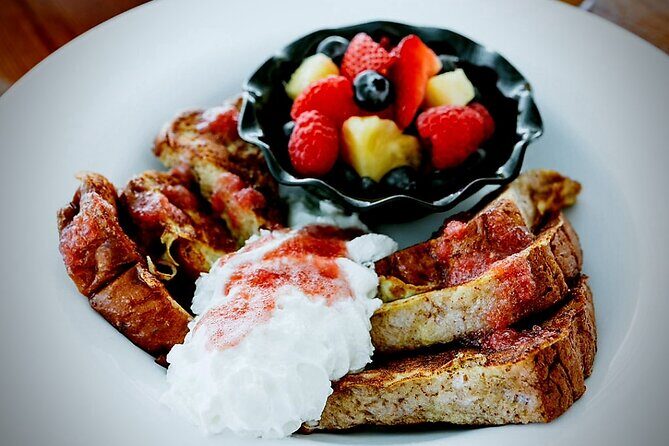 Whale Watching & Late Breakfast Cruise in Honolulu - Key things to know before you go